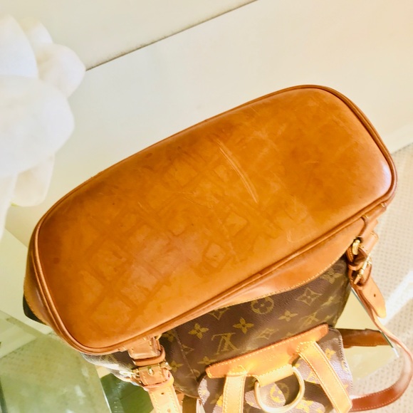 ♥️SOLD♥️ Louis Vuitton Montsouris MM Backpack - Picture 4 of 8